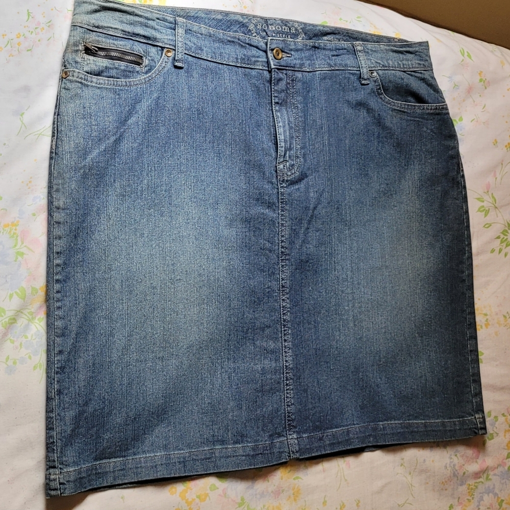 Sonoma Life+Style Modern Fit Denim Skirt 18W